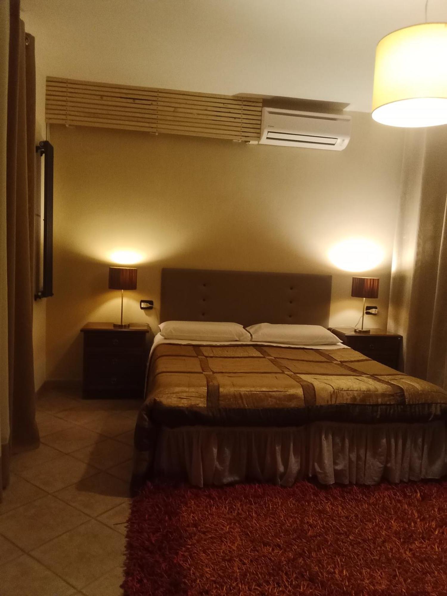 B&B Kazakova Domusnovas Dış mekan fotoğraf